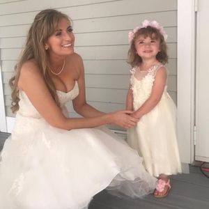 Meet your Posher, Leslie